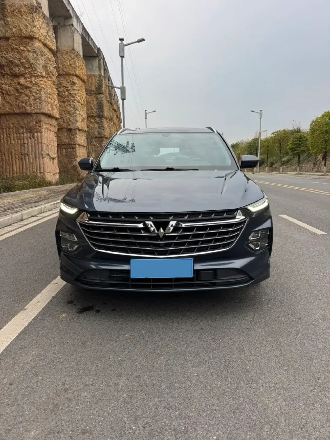 2020 WuLing KaiJie 1.5T 147HP L4 CVT,autocango,china used car exporter,china ev exporter,chinese used car exporter,chinese used ev exporter