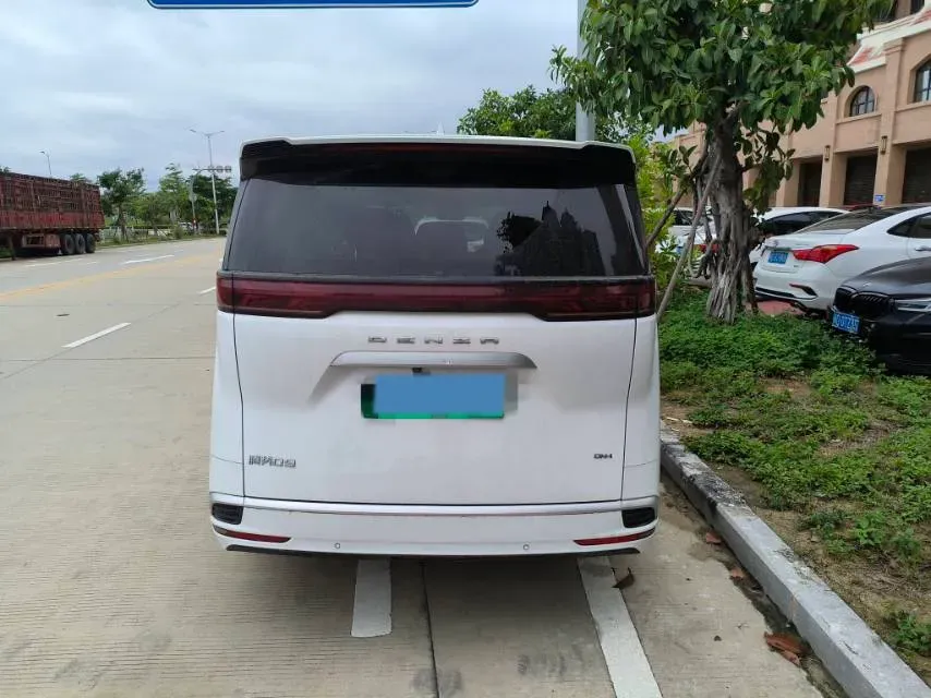 2022 HongQi HS7 3.0T 337HP V6 8AT,autocango,china used car exporter,china ev exporter,chinese used car exporter,chinese used ev exporter