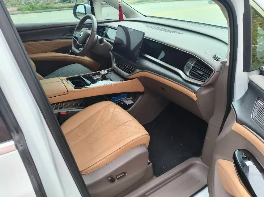 2022 HongQi HS7 3.0T 337HP V6 8AT,autocango,china used car exporter,china ev exporter,chinese used car exporter,chinese used ev exporter