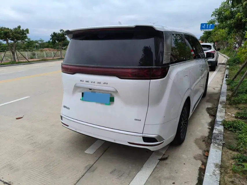 2022 HongQi HS7 3.0T 337HP V6 8AT,autocango,china used car exporter,china ev exporter,chinese used car exporter,chinese used ev exporter