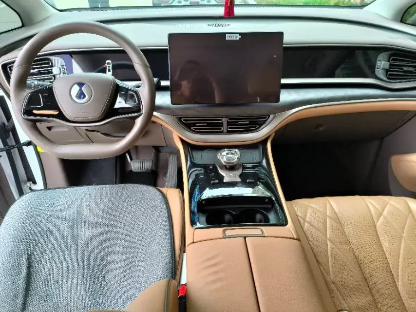 2022 HongQi HS7 3.0T 337HP V6 8AT,autocango,china used car exporter,china ev exporter,chinese used car exporter,chinese used ev exporter