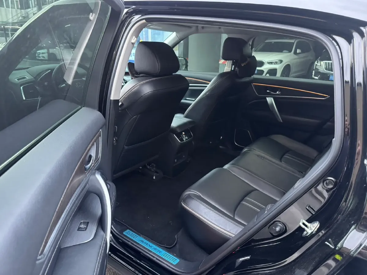 2020 Honda Avancier 2.0T 272HP L4 9AT,autocango,china used car exporter,china ev exporter,chinese used car exporter,chinese used ev exporter