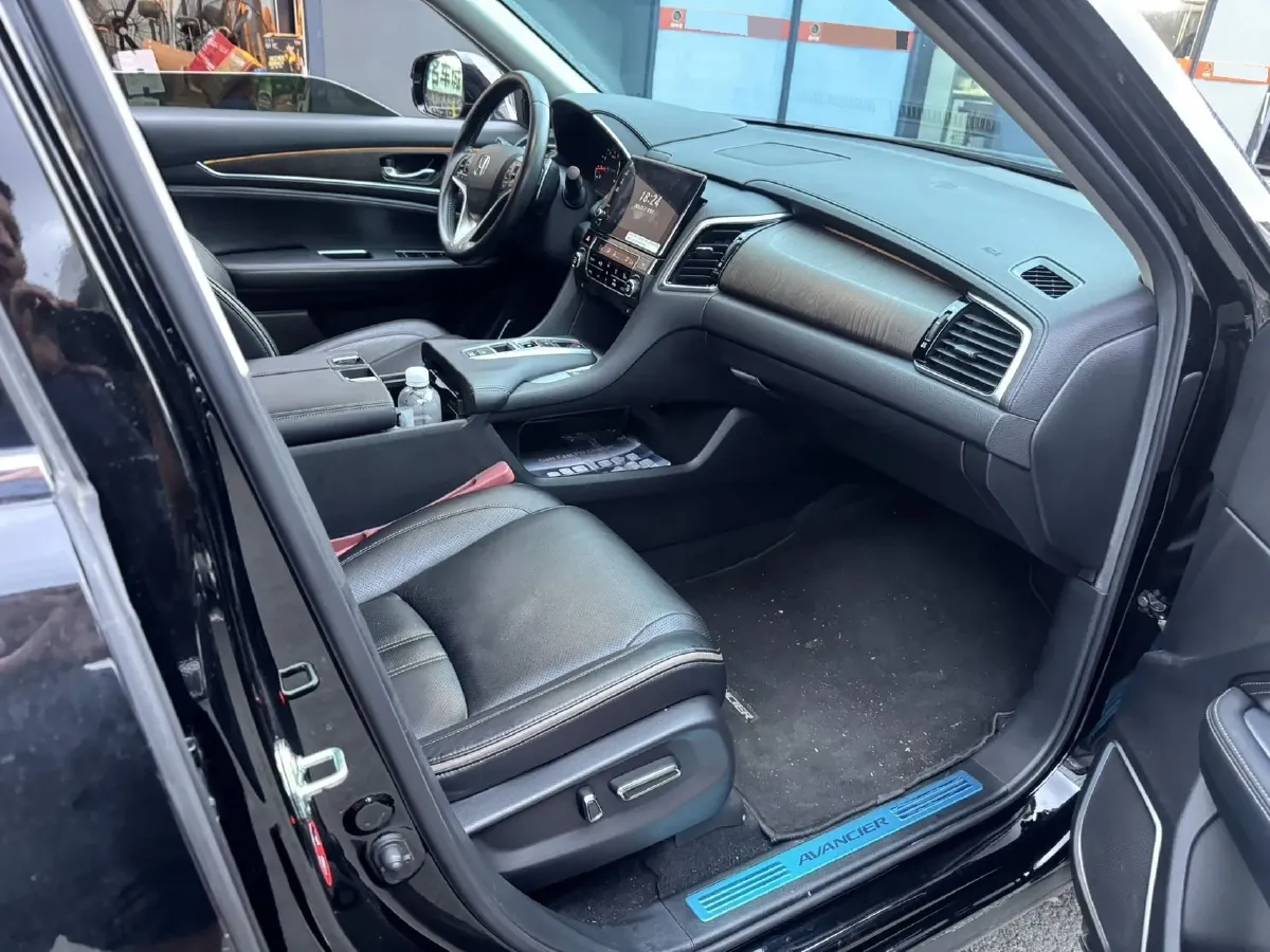 2020 Honda Avancier 2.0T 272HP L4 9AT,autocango,china used car exporter,china ev exporter,chinese used car exporter,chinese used ev exporter