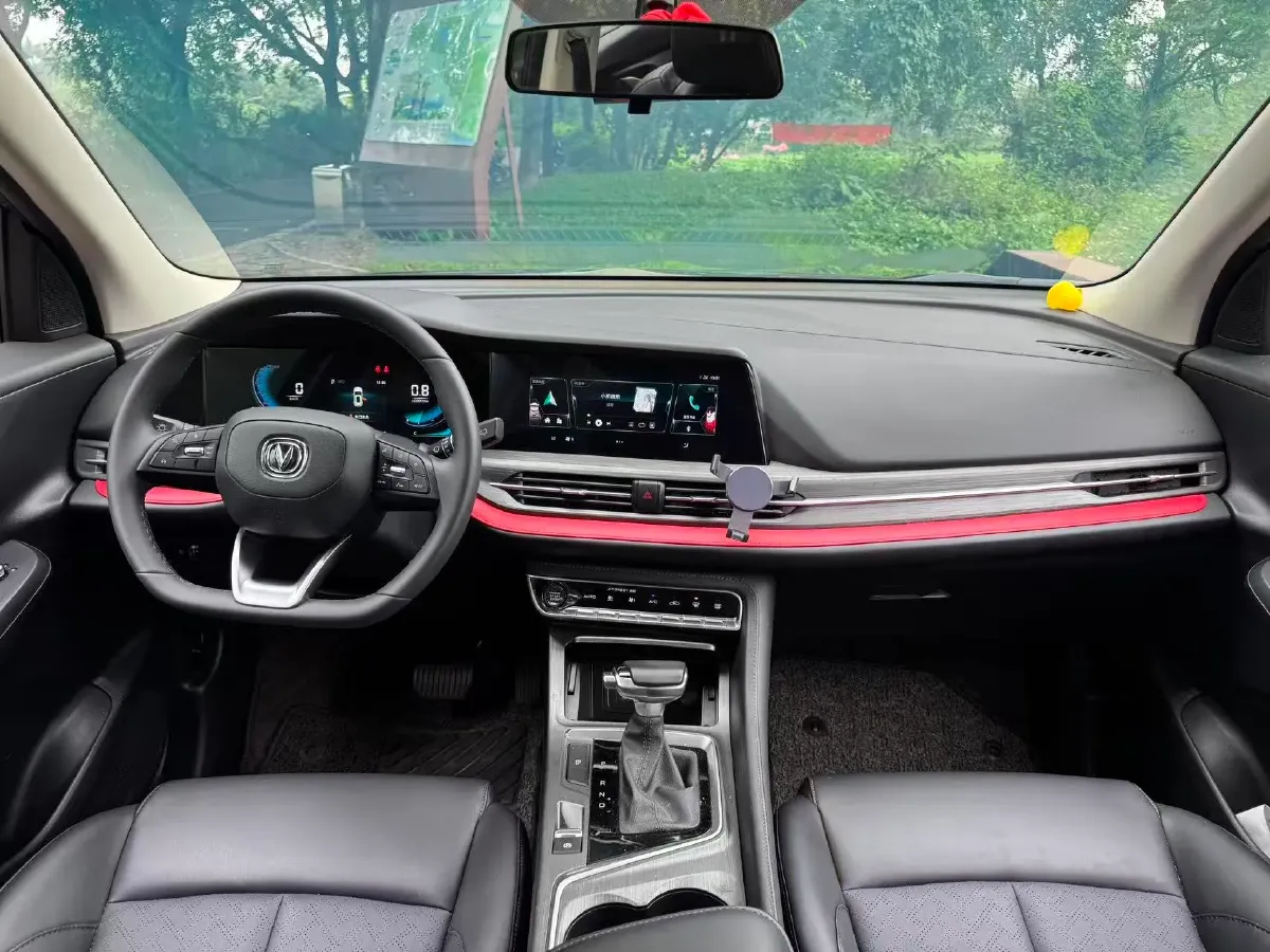 2021 ChangAn CS55 Plus 1.5T 180HP L4 7DCT,autocango,china used car exporter,china ev exporter,chinese used car exporter,chinese used ev exporter