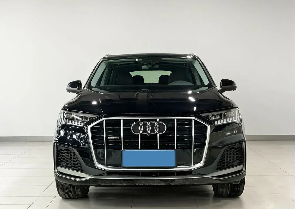 2021 Audi Q7 3.0T 340HP V6 8AT,autocango,china used car exporter,china ev exporter,chinese used car exporter,chinese used ev exporter