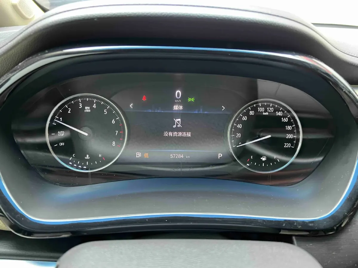 2023 Buick GL8 2.0T 237HP L4 9AT,autocango,china used car exporter,china ev exporter,chinese used car exporter,chinese used ev exporter
