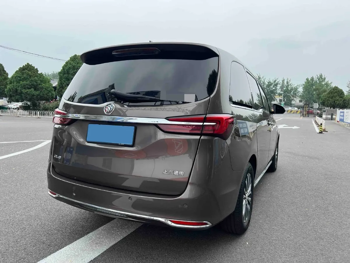 2023 Buick GL8 2.0T 237HP L4 9AT,autocango,china used car exporter,china ev exporter,chinese used car exporter,chinese used ev exporter