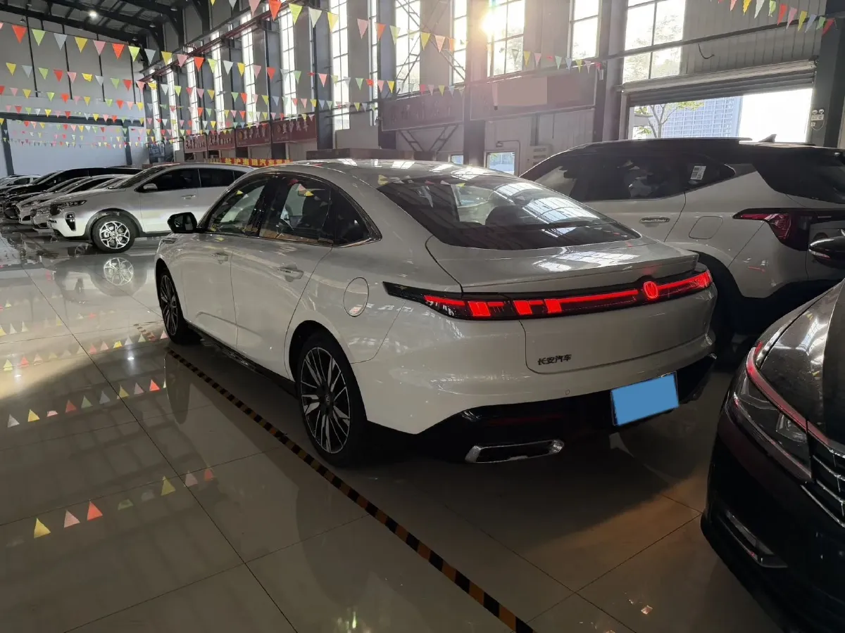 2026 ChangAn Eado 1.5T 192HP L4 7DCT,autocango,china used car exporter,china ev exporter,chinese used car exporter,chinese used ev exporter