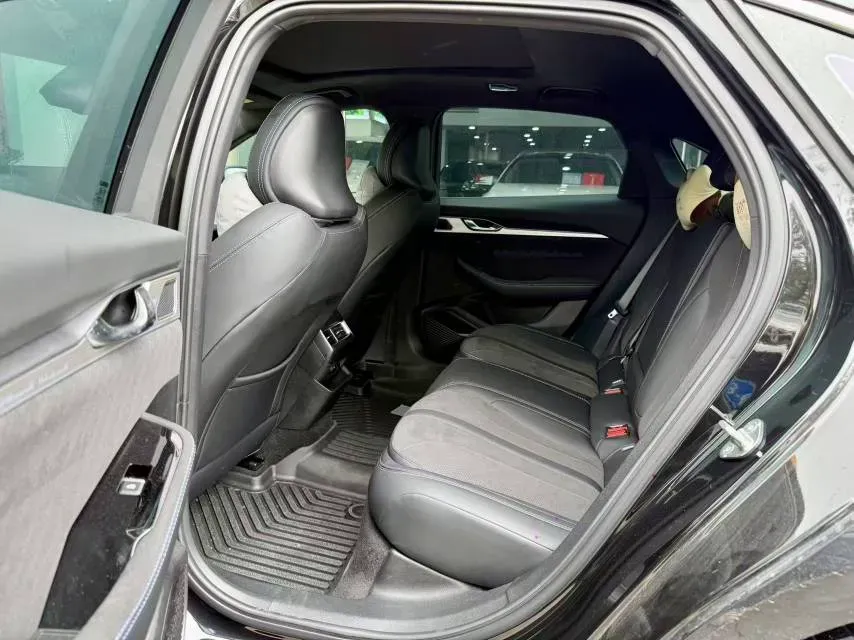 2025 Geely Preface 2.0T 238HP L4 8AT,autocango,china used car exporter,china ev exporter,chinese used car exporter,chinese used ev exporter