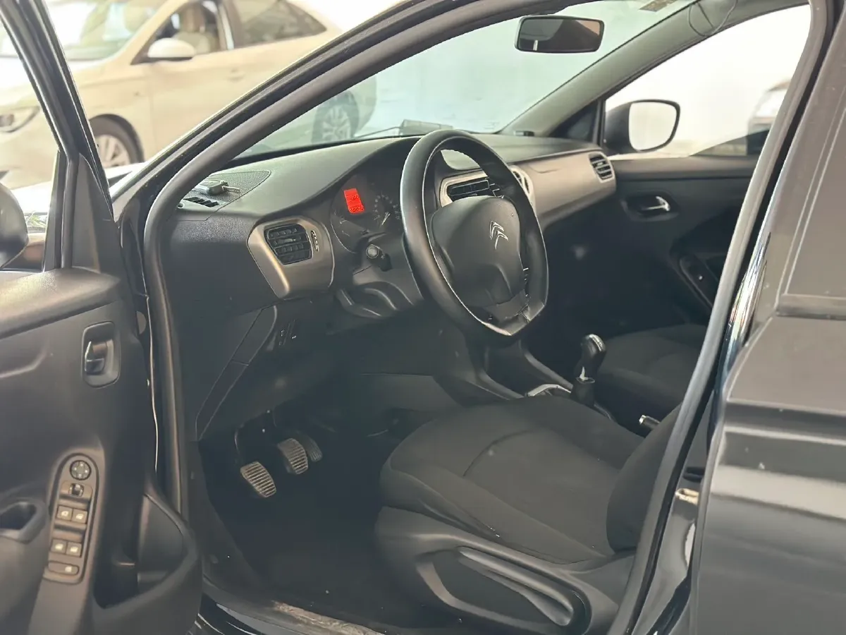 2014 Citroen Elysee 1.6L 117HP L4 5MT,autocango,china used car exporter,china ev exporter,chinese used car exporter,chinese used ev exporter