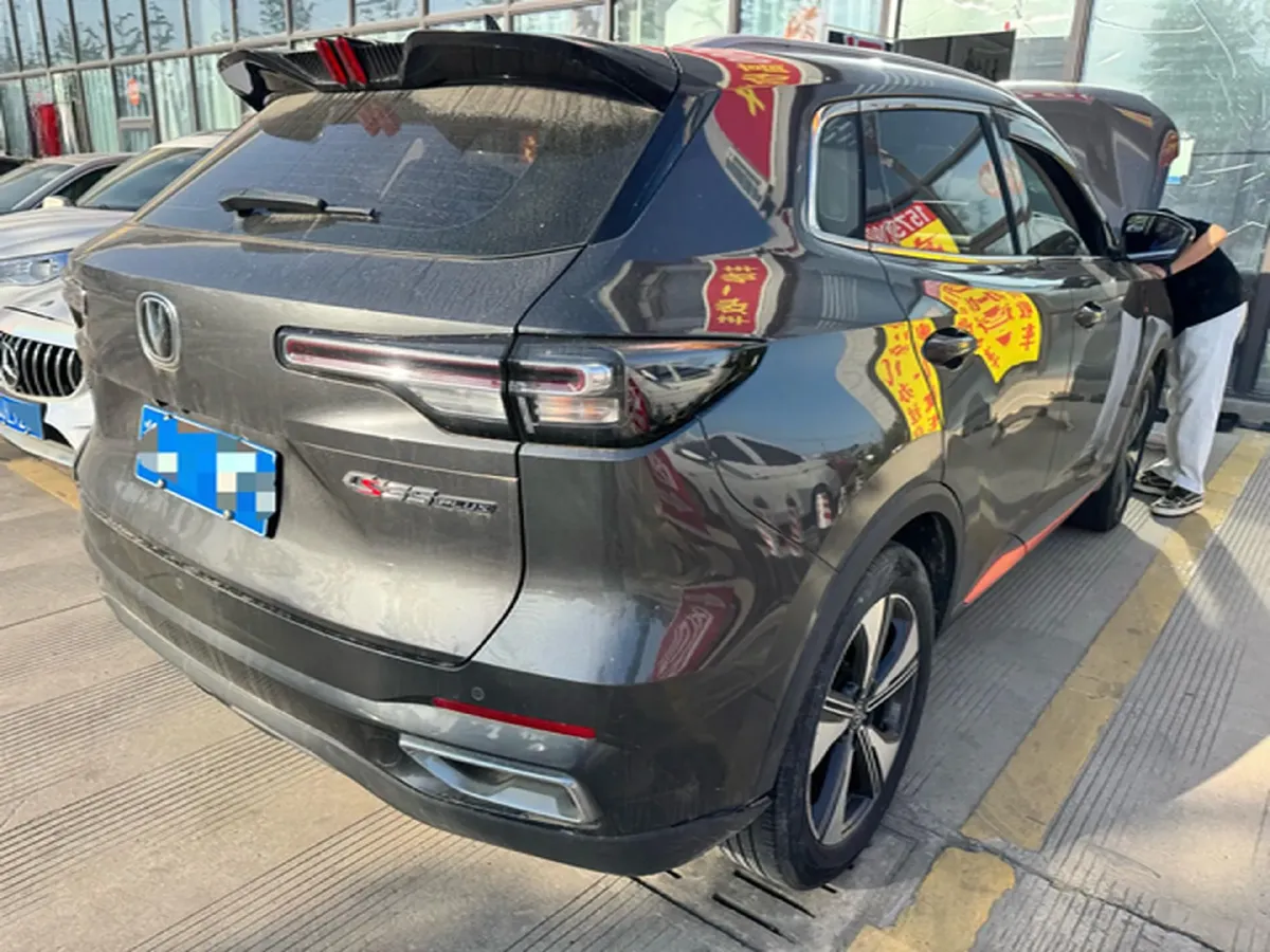 2022 ChangAn Oshan X7 Plus 1.5T 188HP L4 7DCT,autocango,china used car exporter,china ev exporter,chinese used car exporter,chinese used ev exporter