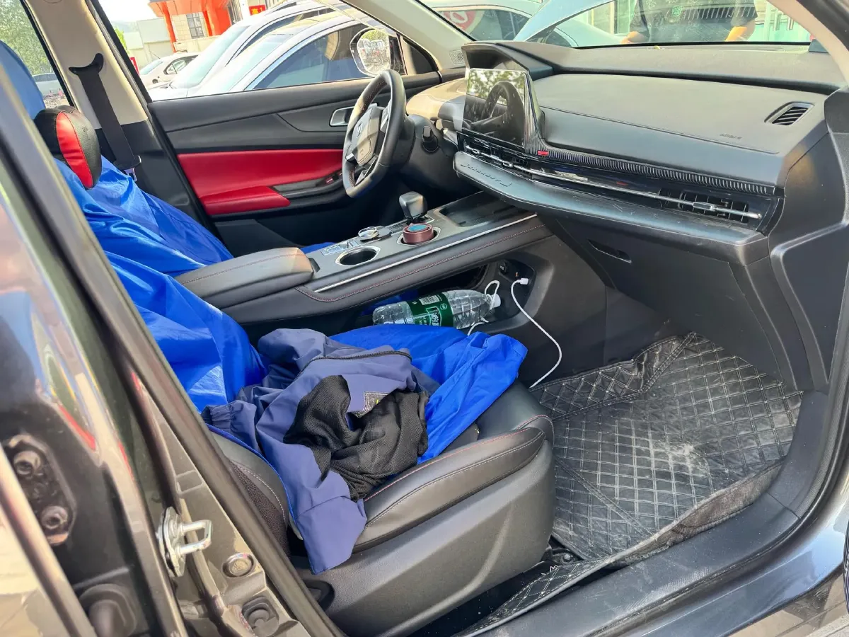 2022 ChangAn Oshan X7 Plus 1.5T 188HP L4 7DCT,autocango,china used car exporter,china ev exporter,chinese used car exporter,chinese used ev exporter
