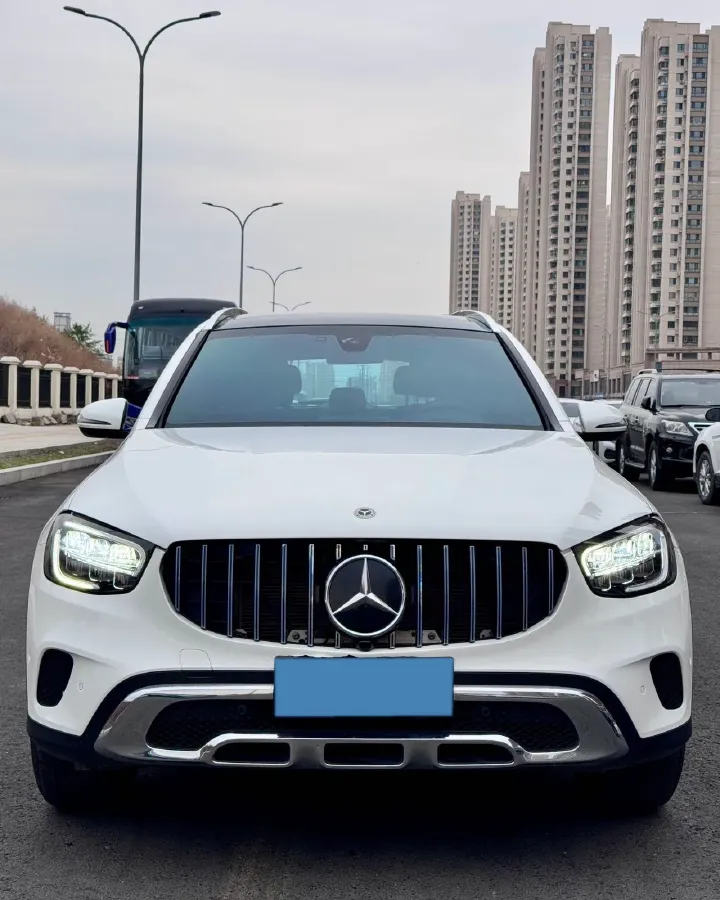 2021 Mercedes-Benz GLC Class 2.0T 197HP L4 9AT,autocango,china used car exporter,china ev exporter,chinese used car exporter,chinese used ev exporter
