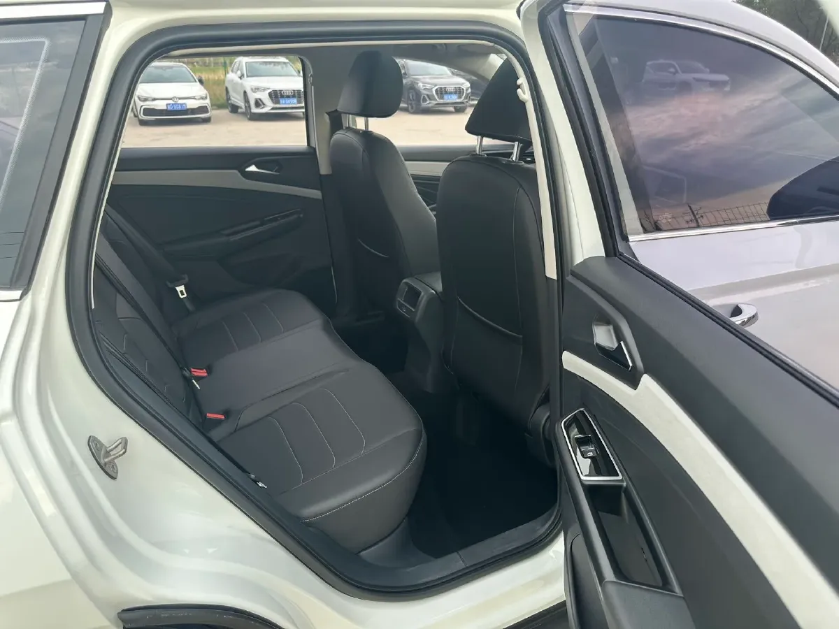 2023 Jetta VS5 1.4T 150HP L4 6AT,autocango,china used car exporter,china ev exporter,chinese used car exporter,chinese used ev exporter