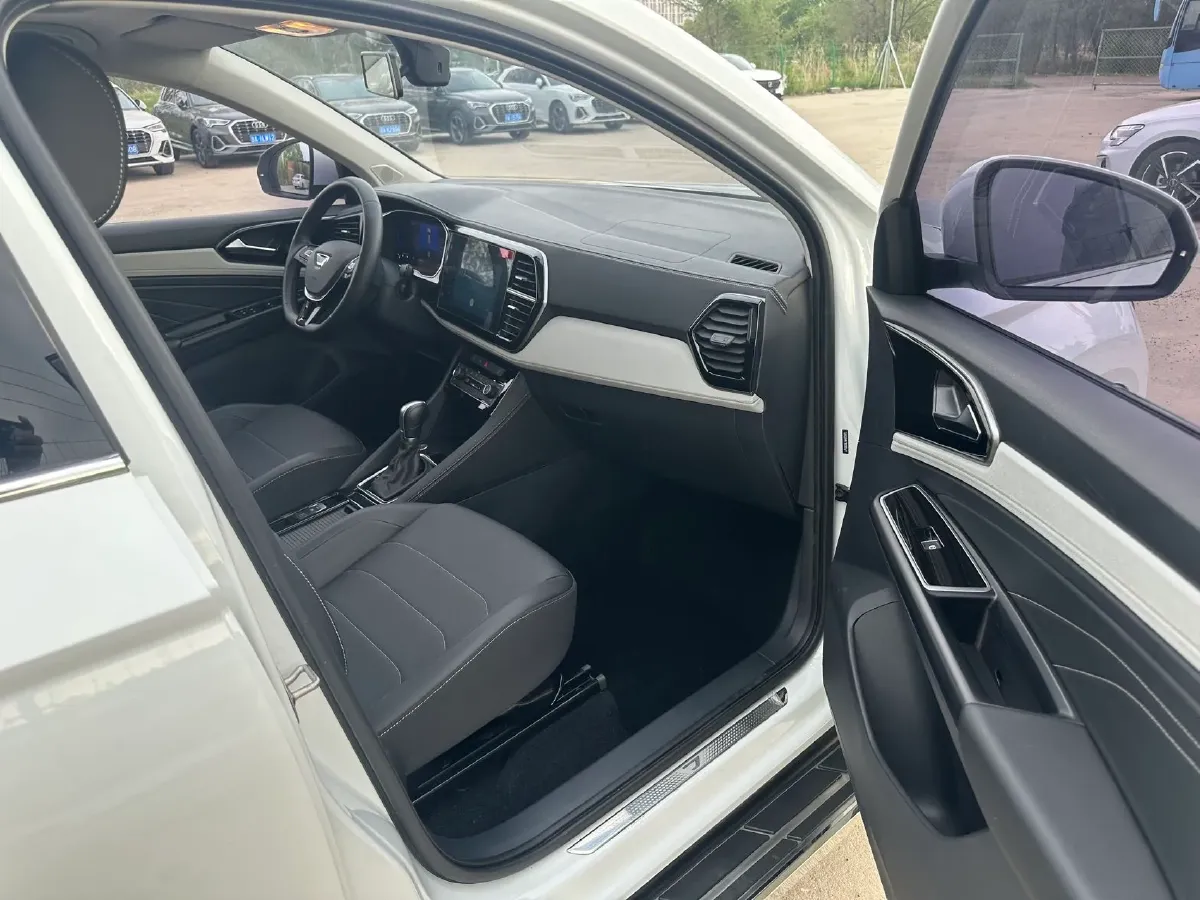2023 Jetta VS5 1.4T 150HP L4 6AT,autocango,china used car exporter,china ev exporter,chinese used car exporter,chinese used ev exporter