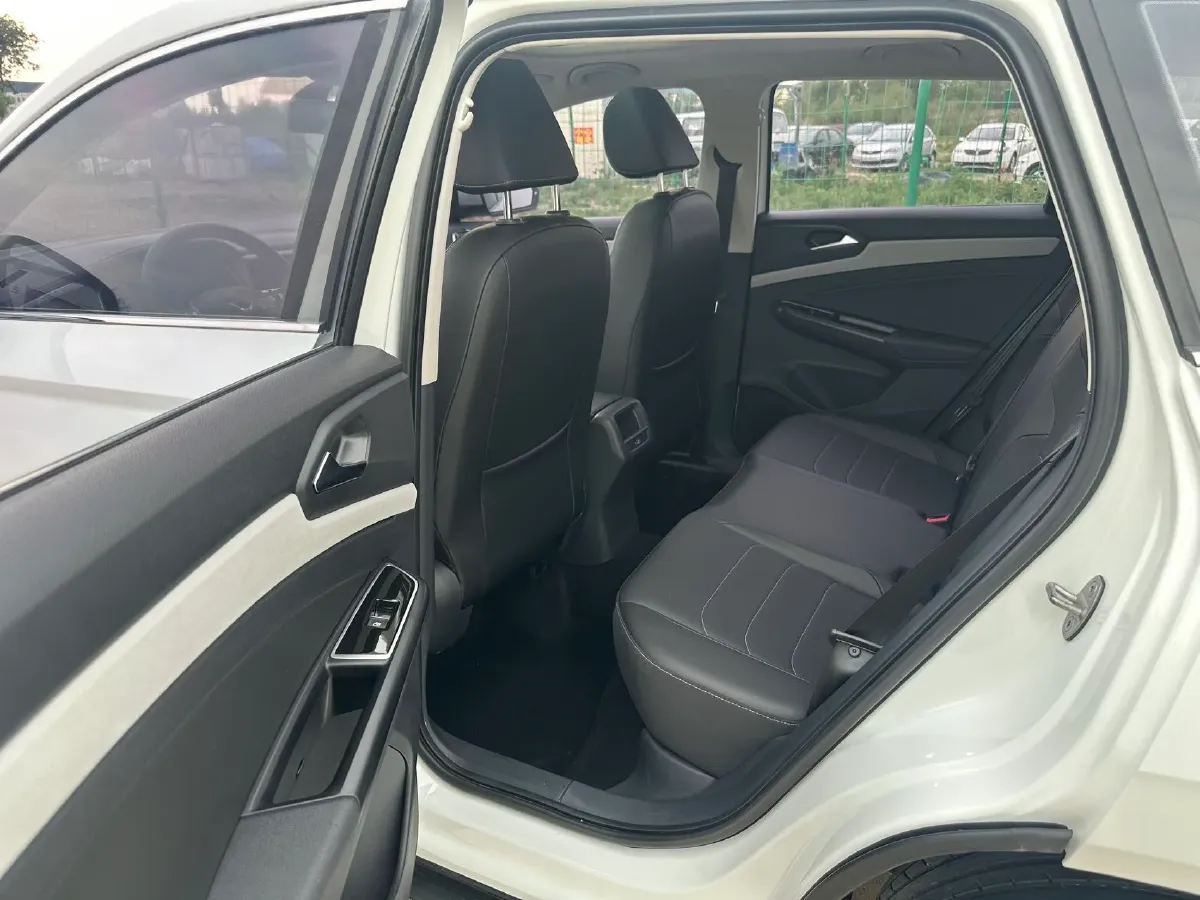 2023 Jetta VS5 1.4T 150HP L4 6AT,autocango,china used car exporter,china ev exporter,chinese used car exporter,chinese used ev exporter