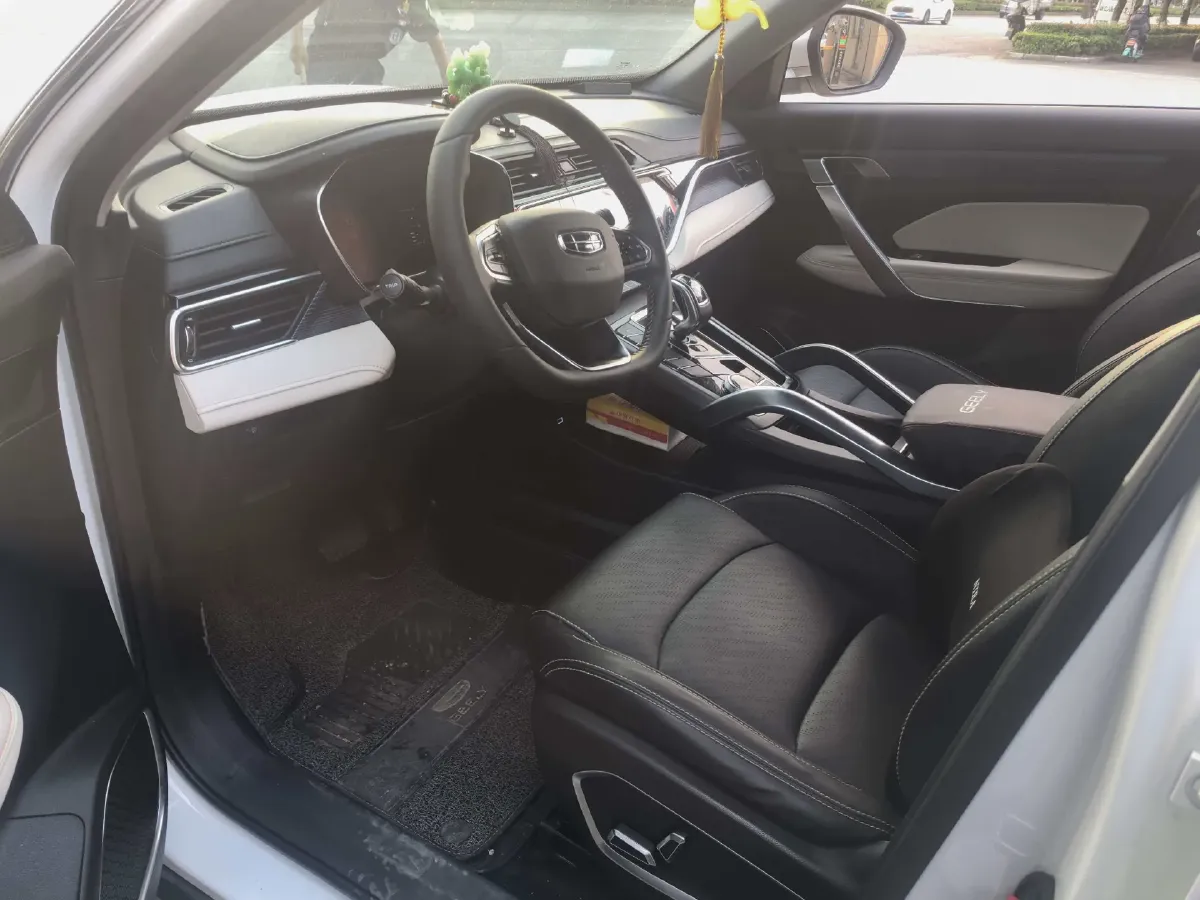2022 Geely Azkarra 1.8T 184HP L4 7DCT,autocango,china used car exporter,china ev exporter,chinese used car exporter,chinese used ev exporter