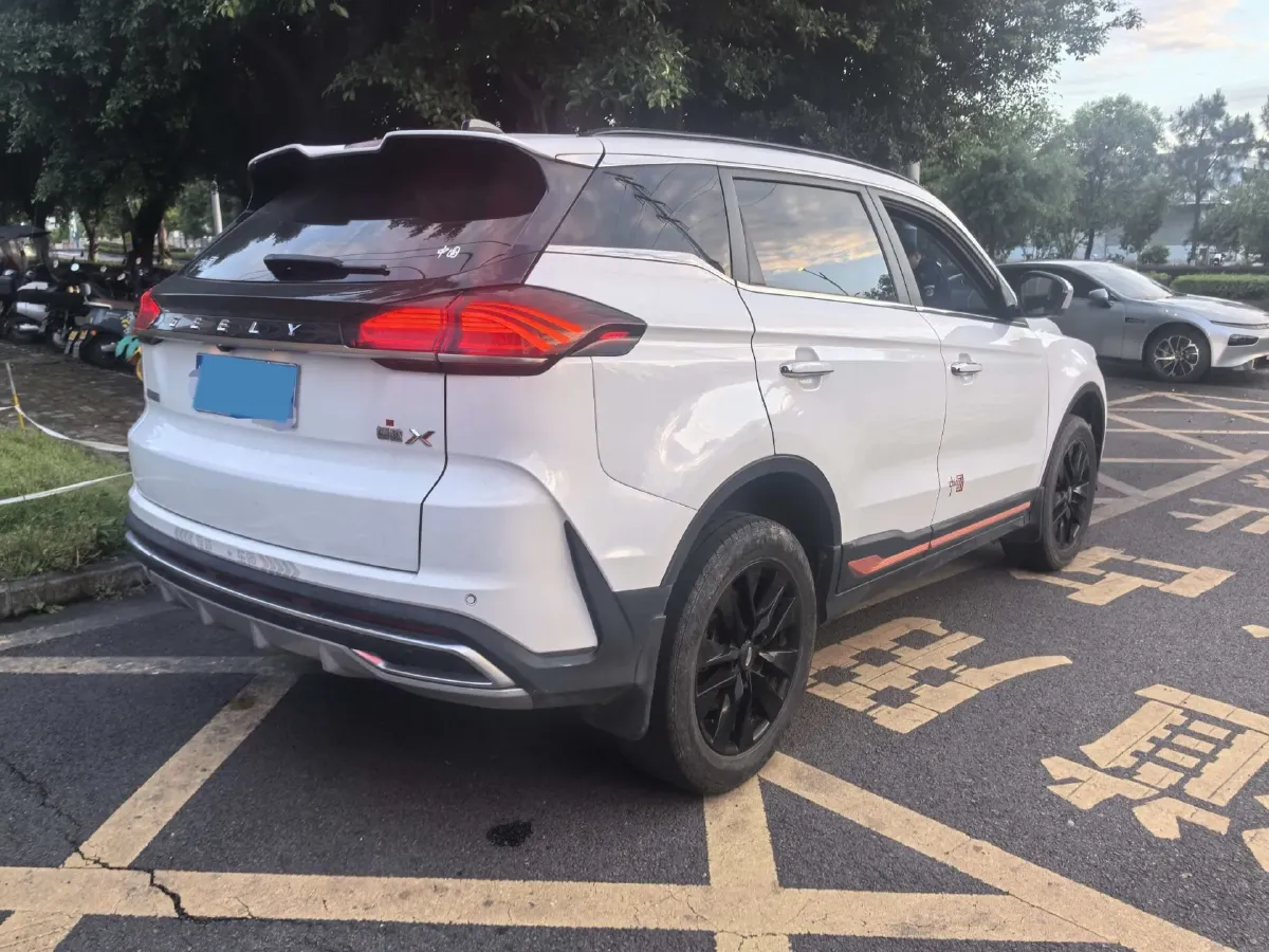 2022 Geely Azkarra 1.8T 184HP L4 7DCT,autocango,china used car exporter,china ev exporter,chinese used car exporter,chinese used ev exporter
