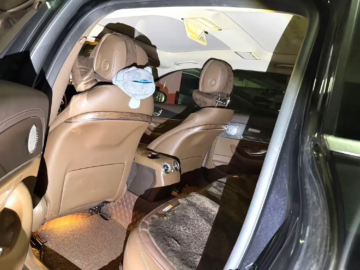 2020 Mercedes-Benz E Class 1.5T 184HP L4 9AT,autocango,china used car exporter,china ev exporter,chinese used car exporter,chinese used ev exporter