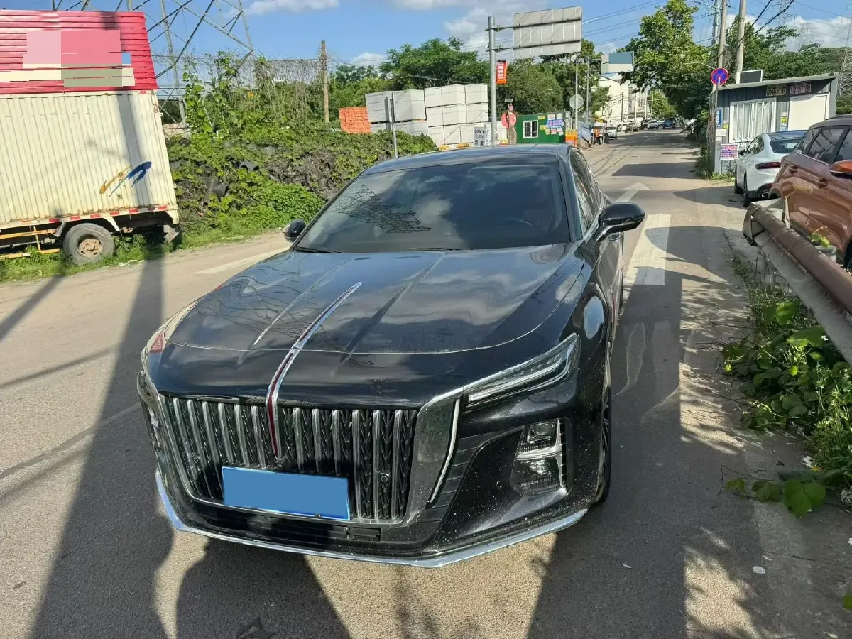 2023 HongQi H5 2.0T 224HP L4 8AT,autocango,china used car exporter,china ev exporter,chinese used car exporter,chinese used ev exporter
