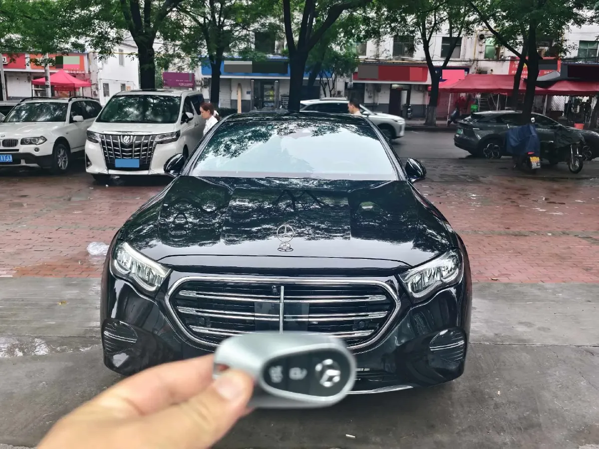 2024 Mercedes-Benz E Class 2.0T 258HP L4 9AT,autocango,china used car exporter,china ev exporter,chinese used car exporter,chinese used ev exporter