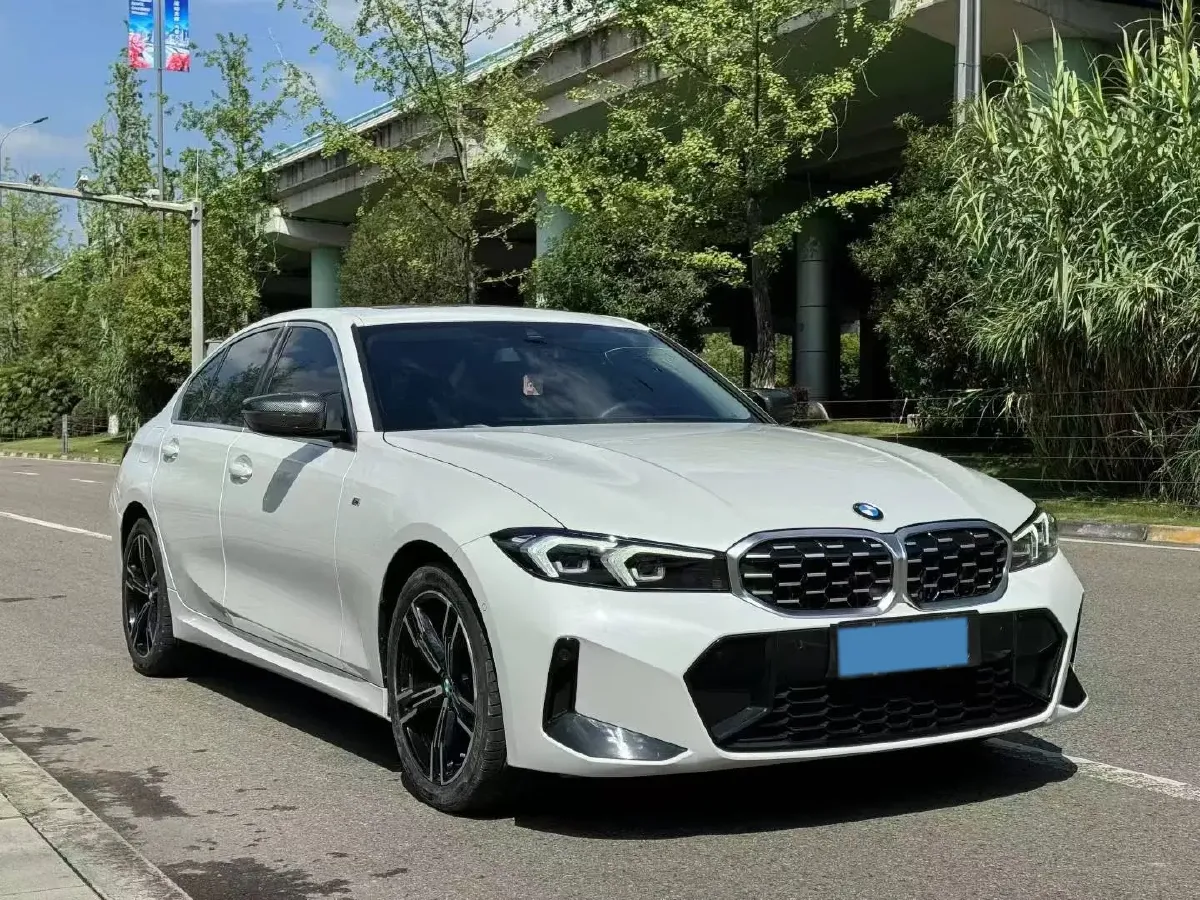 2024 BMW 3 Series 2.0T 184HP L4 8AT,autocango,china used car exporter,china ev exporter,chinese used car exporter,chinese used ev exporter