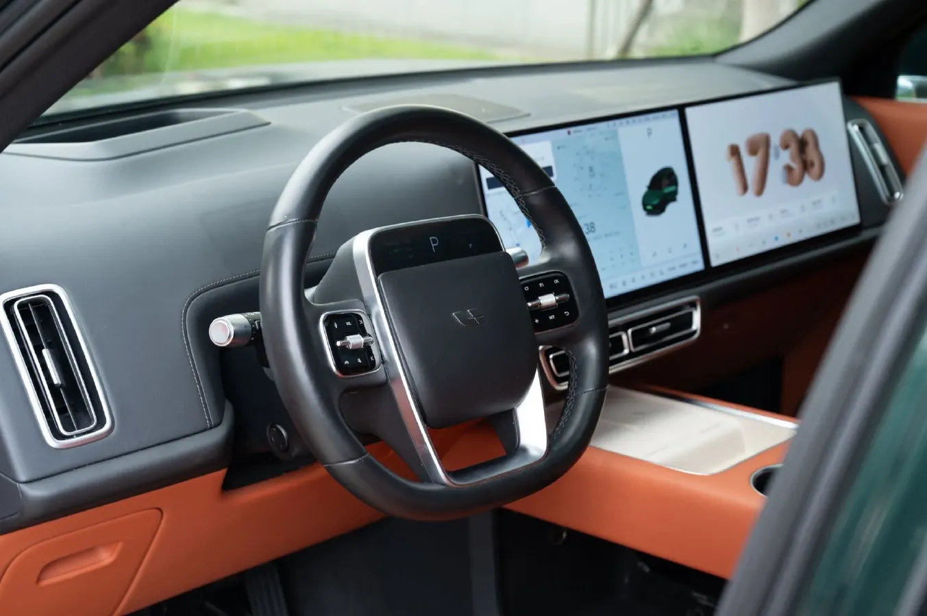 2022 Li L9 Range Extended 154HP REEV 42.6KWH,autocango,china used car exporter,china ev exporter,chinese used car exporter,chinese used ev exporter