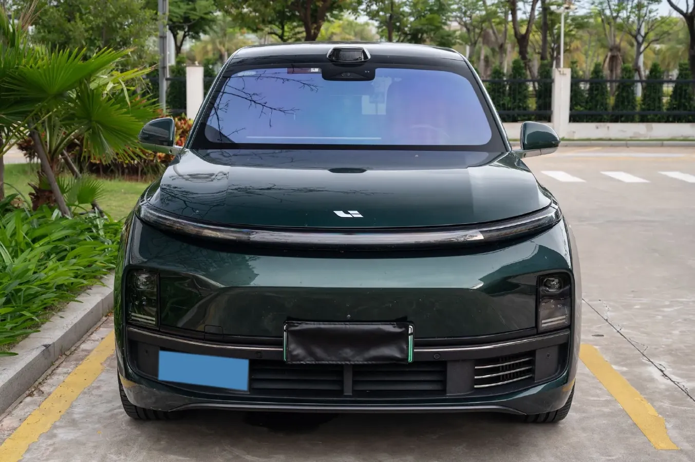 2022 Li L9 Range Extended 154HP REEV 42.6KWH,autocango,china used car exporter,china ev exporter,chinese used car exporter,chinese used ev exporter