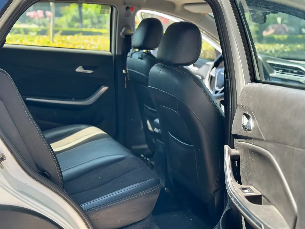 2018 Chery Tiggo 3x 1.5L 106HP L4 5MT,autocango,china used car exporter,china ev exporter,chinese used car exporter,chinese used ev exporter