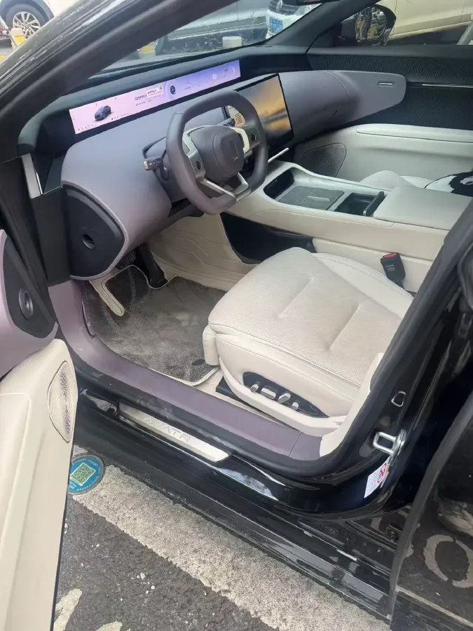 2025 Avatr 12 1.5T 156HP L4 REEV 39.05KWH,autocango,china used car exporter,china ev exporter,chinese used car exporter,chinese used ev exporter