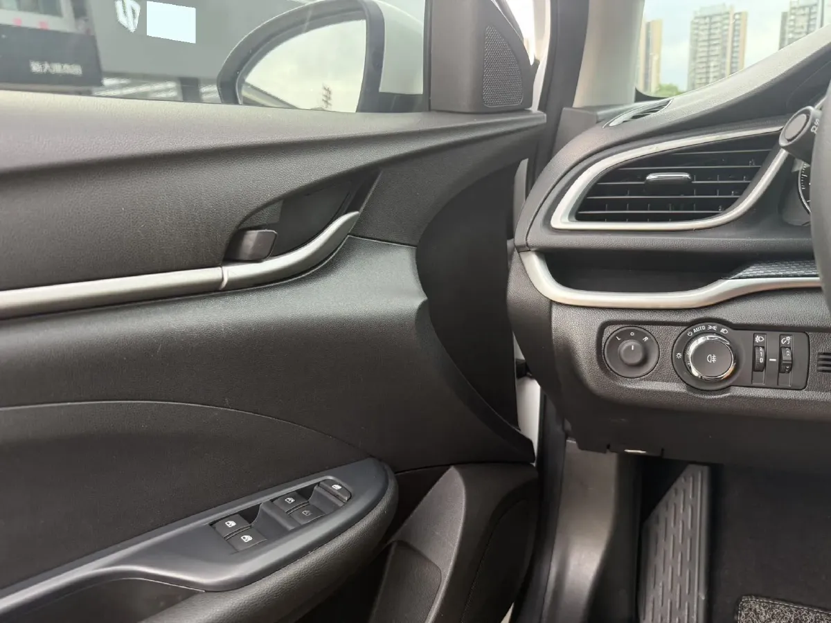 2021 Buick Excelle 1.5L 113HP L4 6AT,autocango,china used car exporter,china ev exporter,chinese used car exporter,chinese used ev exporter