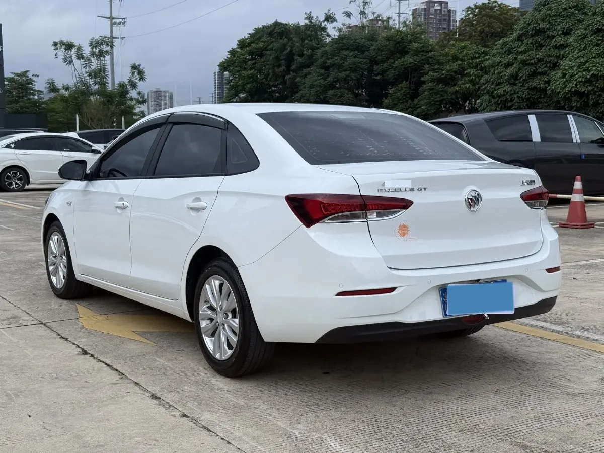 2021 Buick Excelle 1.5L 113HP L4 6AT,autocango,china used car exporter,china ev exporter,chinese used car exporter,chinese used ev exporter