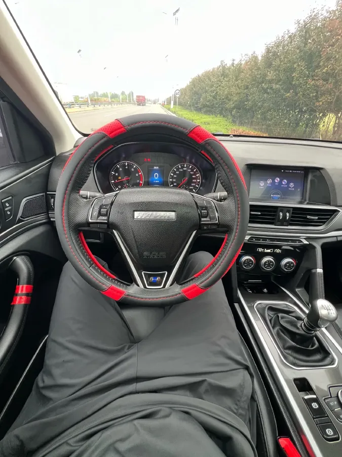 2018 Haval H6 1.5T 150HP L4 6MT,autocango,china used car exporter,china ev exporter,chinese used car exporter,chinese used ev exporter