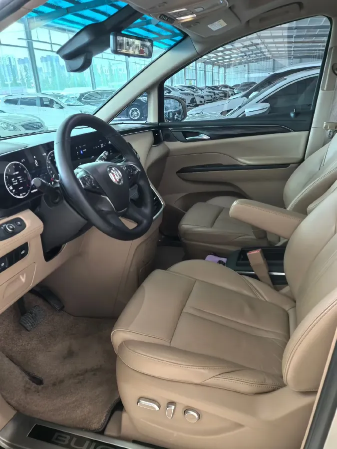 2021 Buick GL8 2.0T 237HP L4 9AT,autocango,china used car exporter,china ev exporter,chinese used car exporter,chinese used ev exporter