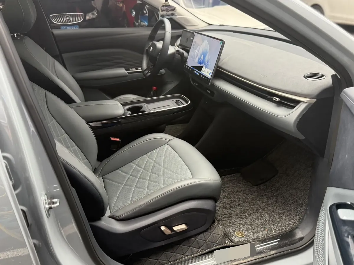 2025 ARCFOX T1 BEV,autocango,china used car exporter,china ev exporter,chinese used car exporter,chinese used ev exporter