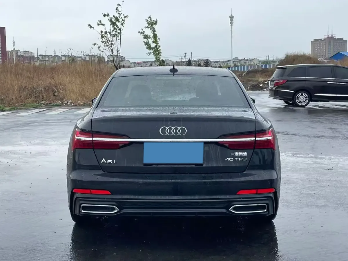 2020 Audi A6L 2.0T 190HP L4 7DCT,autocango,china used car exporter,china ev exporter,chinese used car exporter,chinese used ev exporter