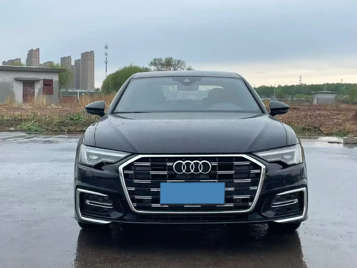 2020 Audi A6L 2.0T 190HP L4 7DCT,autocango,china used car exporter,china ev exporter,chinese used car exporter,chinese used ev exporter