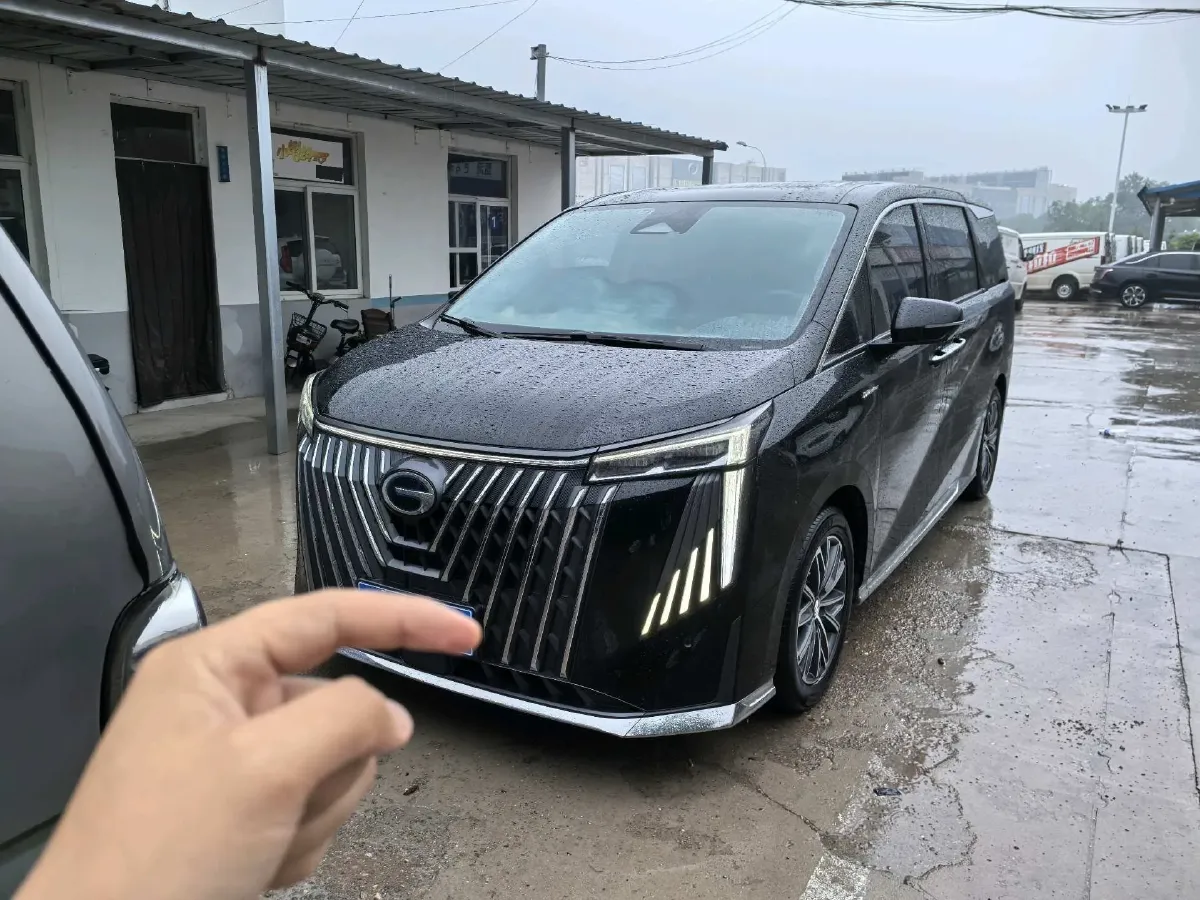 2024 GAC Trumpchi M8 2.0T 190HP L4 2DHT Hybrid,autocango,china used car exporter,china ev exporter,chinese used car exporter,chinese used ev exporter