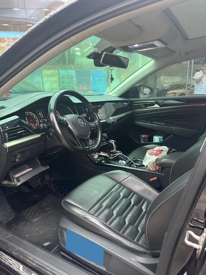 2020 Volkswagen Passat 2.0T 186HP L4 7DCT,autocango,china used car exporter,china ev exporter,chinese used car exporter,chinese used ev exporter