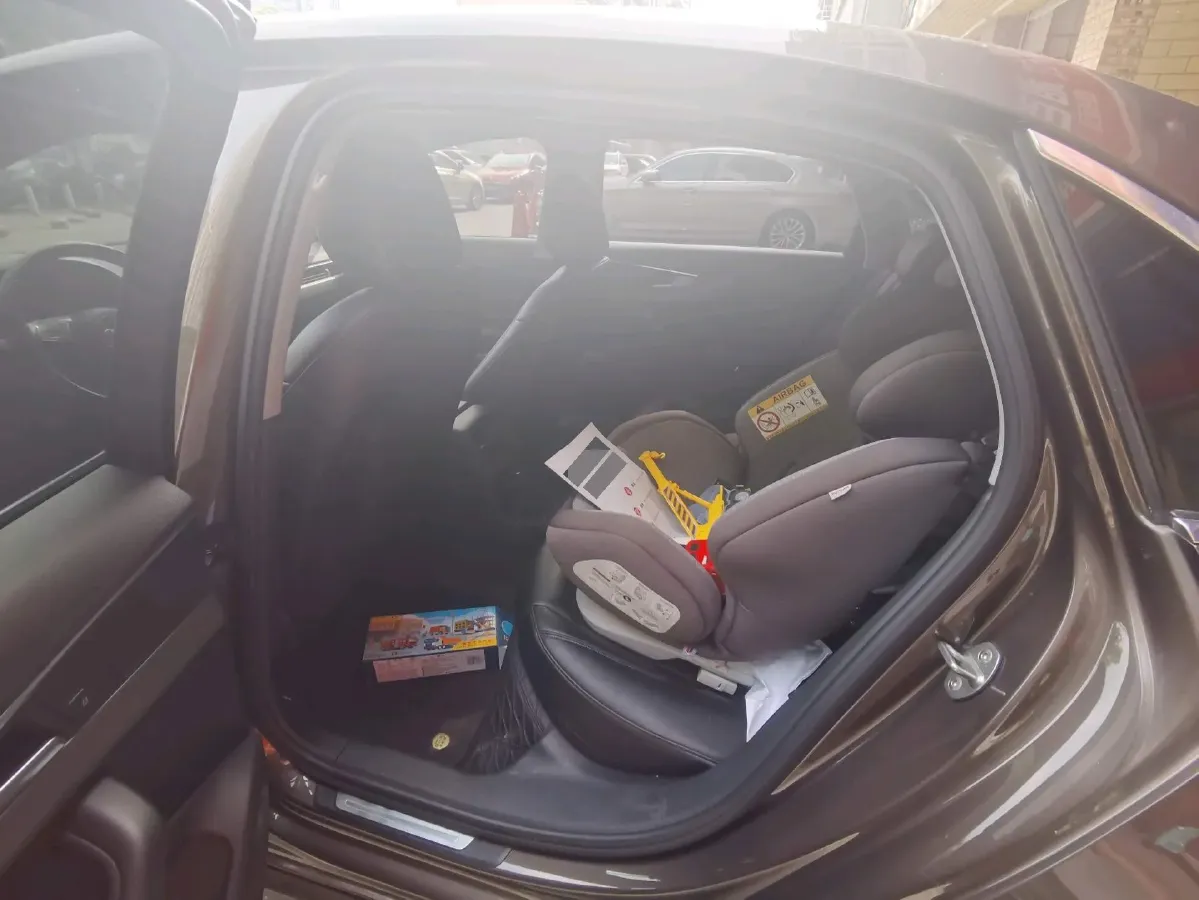 2019 Audi A4L 2.0T 190HP L4 7DCT,autocango,china used car exporter,china ev exporter,chinese used car exporter,chinese used ev exporter