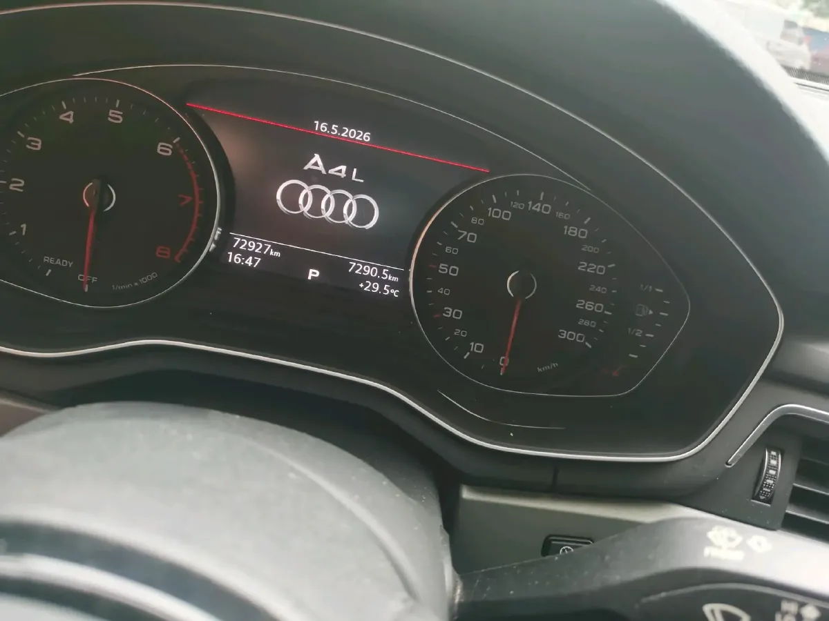 2019 Audi A4L 2.0T 190HP L4 7DCT,autocango,china used car exporter,china ev exporter,chinese used car exporter,chinese used ev exporter