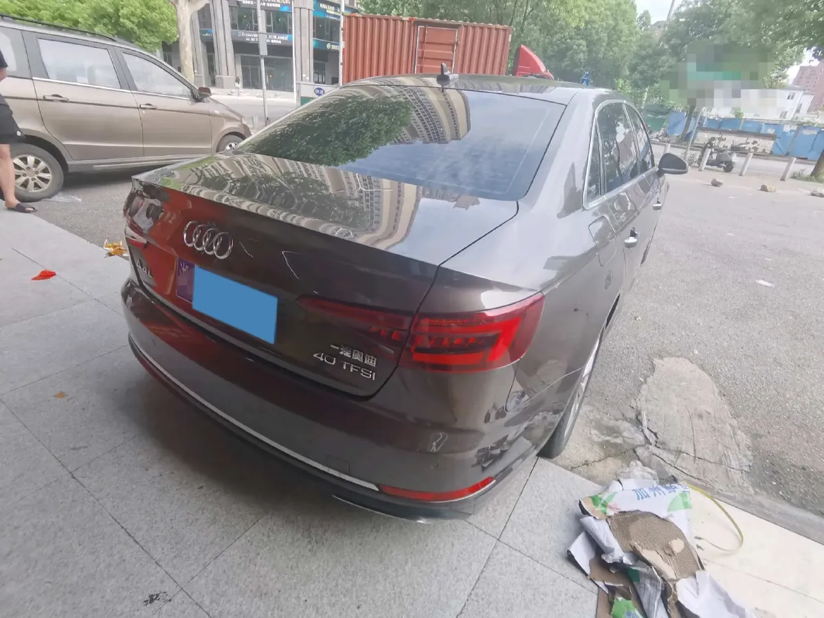 2019 Audi A4L 2.0T 190HP L4 7DCT,autocango,china used car exporter,china ev exporter,chinese used car exporter,chinese used ev exporter