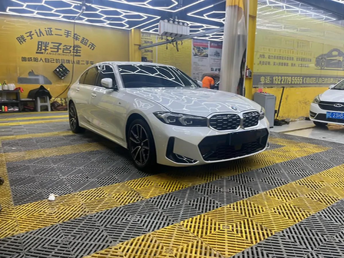2025 BMW 3 Series 2.0T 184HP L4 8AT,autocango,china used car exporter,china ev exporter,chinese used car exporter,chinese used ev exporter