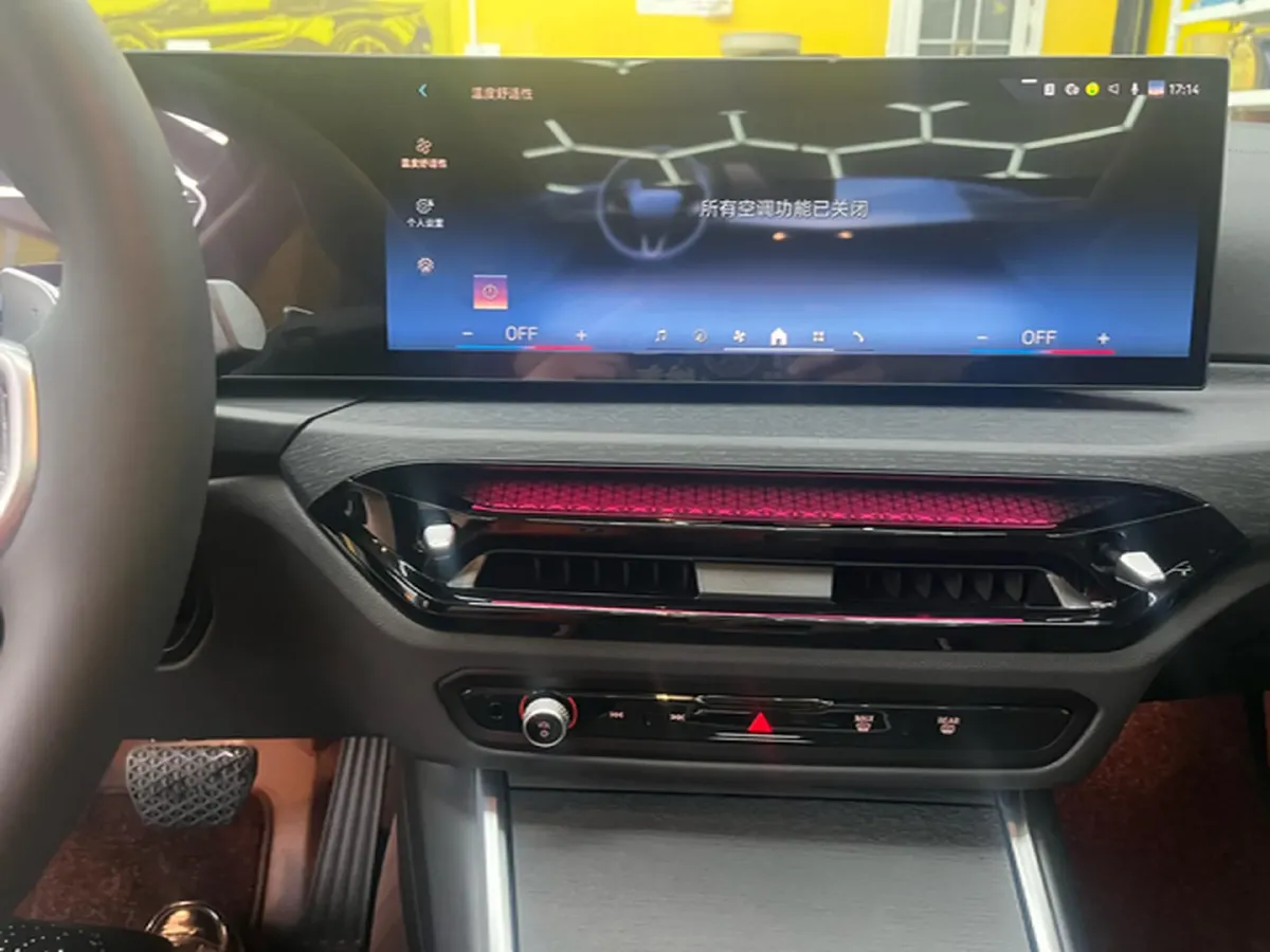 2025 BMW 3 Series 2.0T 184HP L4 8AT,autocango,china used car exporter,china ev exporter,chinese used car exporter,chinese used ev exporter