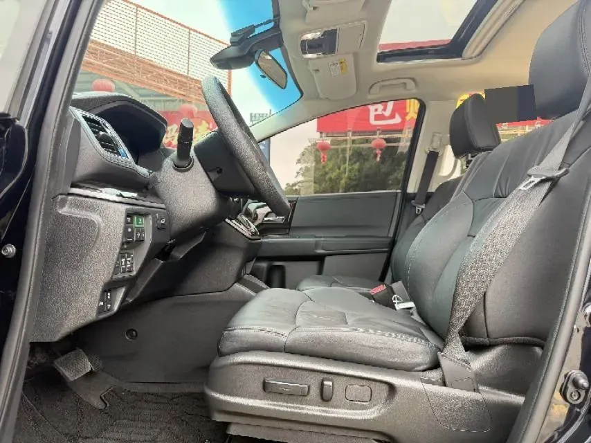 2021 Honda Odyssey 2.0L 146HP L4 E-CVT Hybrid,autocango,china used car exporter,china ev exporter,chinese used car exporter,chinese used ev exporter
