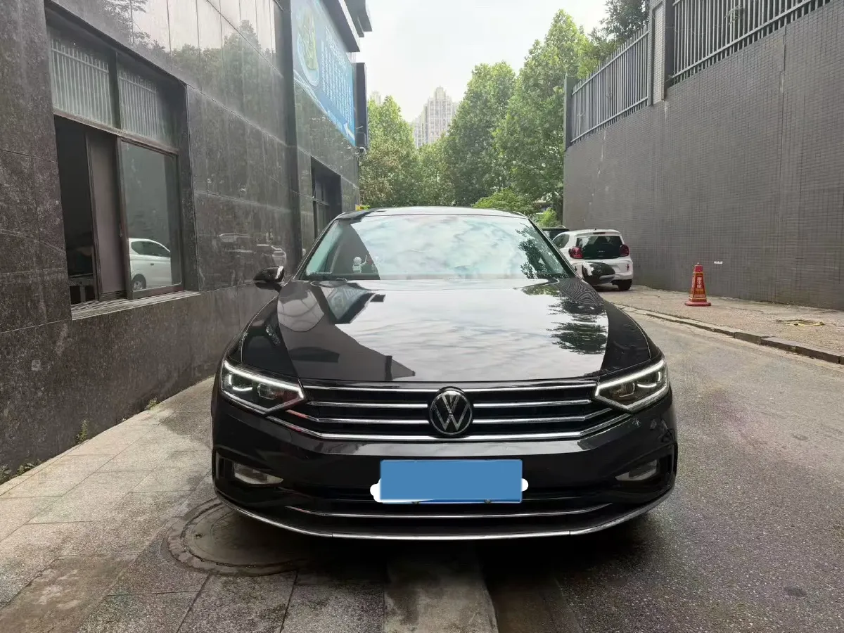 2020 Volkswagen Magotan 1.4T 150HP L4 7DCT,autocango,china used car exporter,china ev exporter,chinese used car exporter,chinese used ev exporter