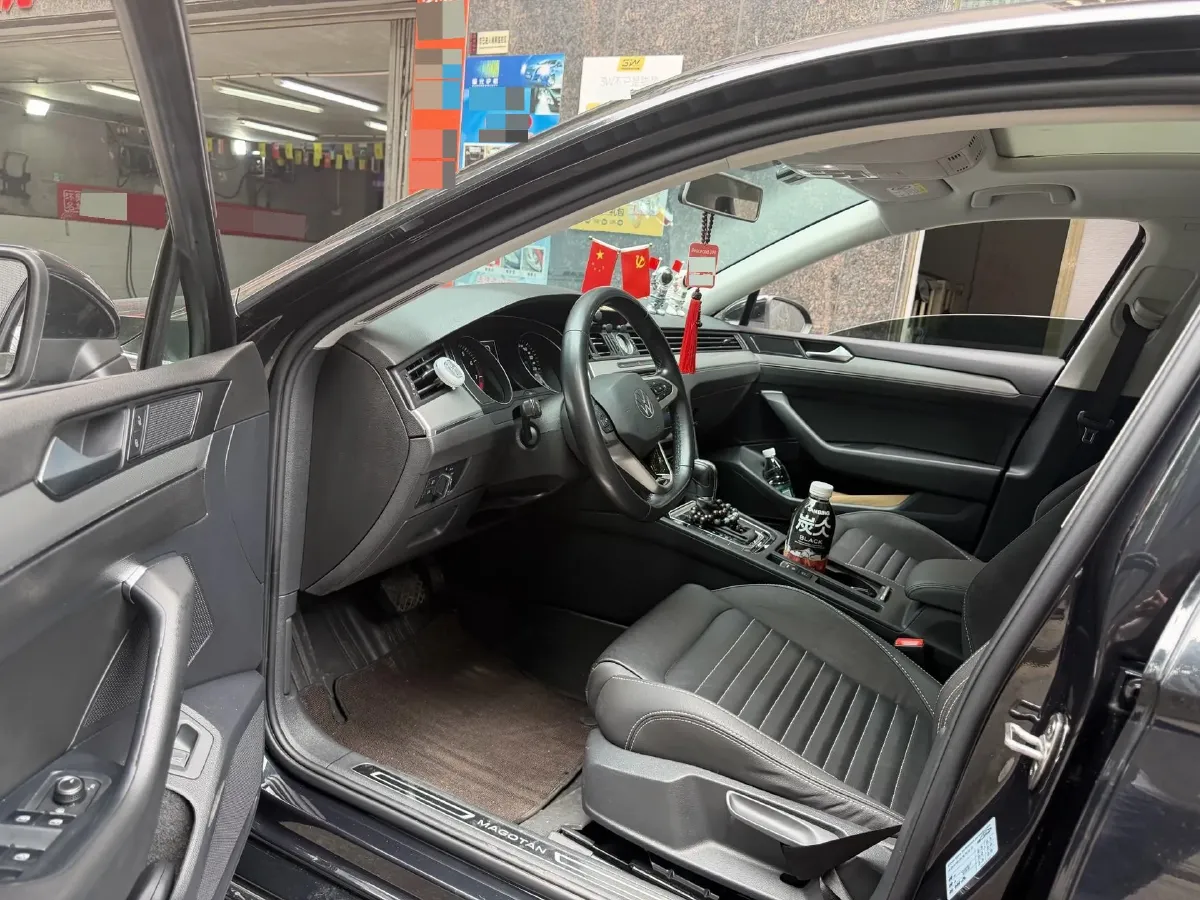 2020 Volkswagen Magotan 1.4T 150HP L4 7DCT,autocango,china used car exporter,china ev exporter,chinese used car exporter,chinese used ev exporter