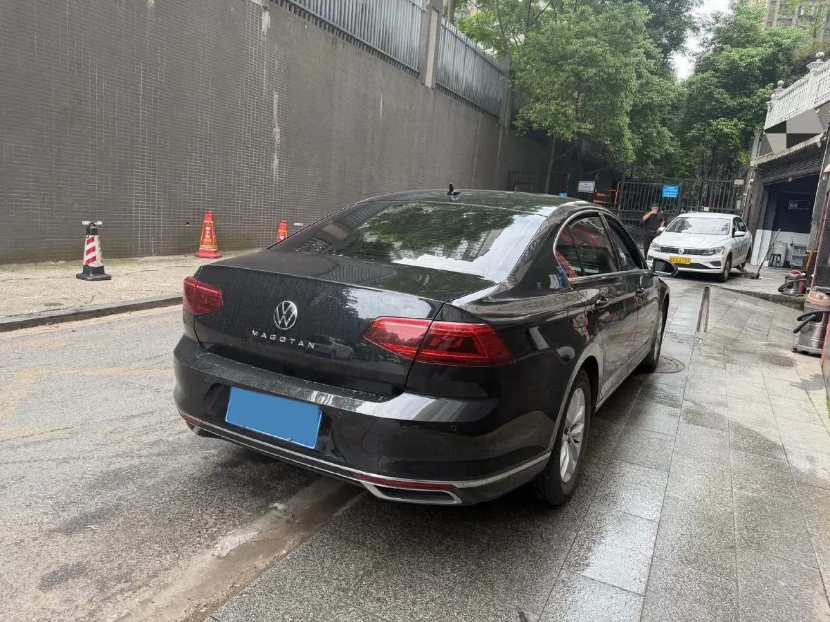 2020 Volkswagen Magotan 1.4T 150HP L4 7DCT,autocango,china used car exporter,china ev exporter,chinese used car exporter,chinese used ev exporter