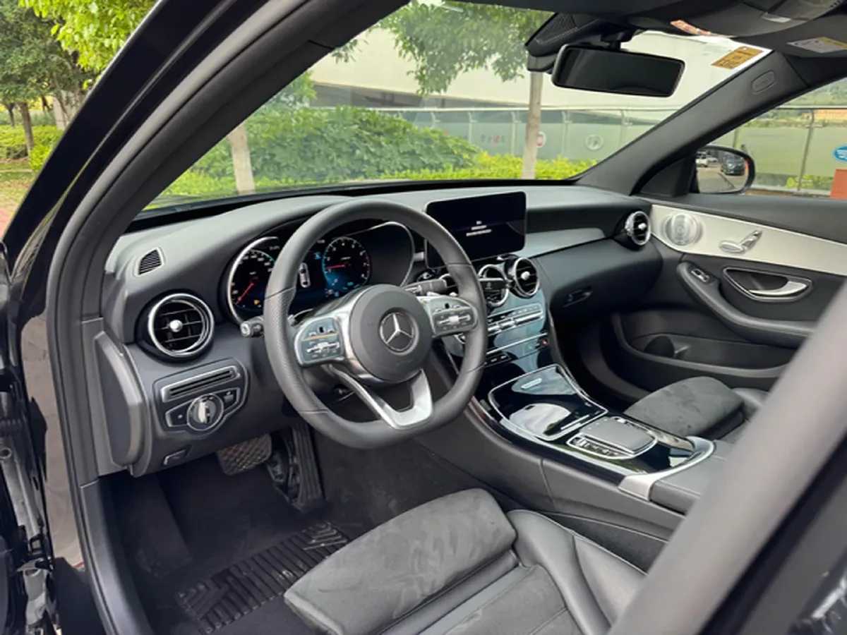 2021 Mercedes-Benz C Class 1.5T 184HP L4 9AT,autocango,china used car exporter,china ev exporter,chinese used car exporter,chinese used ev exporter