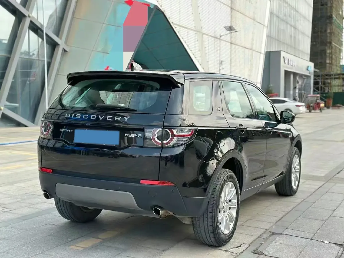 2018 Land Rover Discovery Sport 2.0T 241HP L4 9AT,autocango,china used car exporter,china ev exporter,chinese used car exporter,chinese used ev exporter